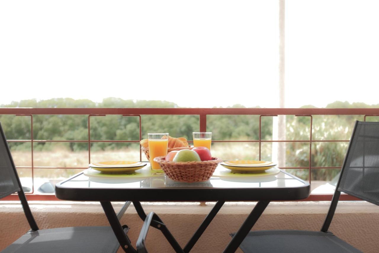 Like-Home-T1 Apt-Sea View, Near The Beach Carcavelos  Exterior foto
